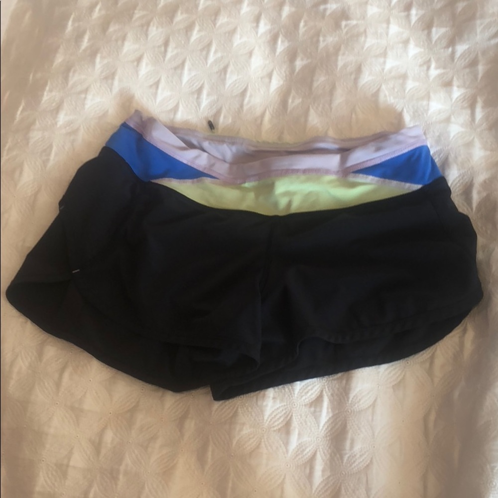 RARE PRINT Lululemon speed short